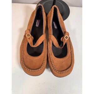Patagonia Poppy Teakwood Brown Suede Mary Jane Flats Shoes Womens Size 8 T50250